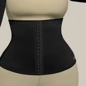 Prima Valentina Black like new Waist Cincher/Trainer size M